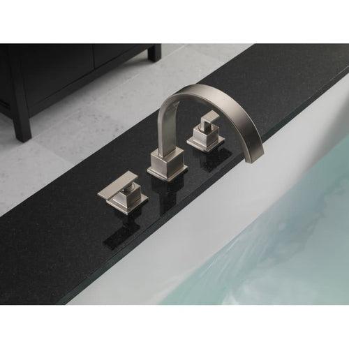 Vero Deck Mounted Roman Tub Filler Trim - dtnqnov8se1k1qmzo5fc_x500.jpg