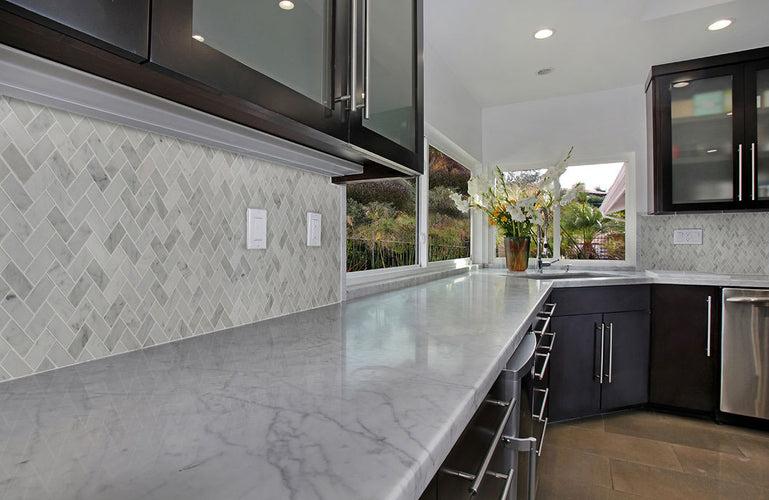 Carrara White 1x2 Herringbone Honed - kkbcq2df6epqkqiqnsi5_x500.jpg