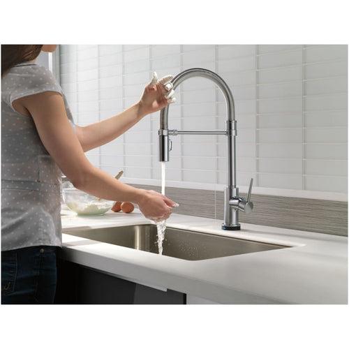 Trinsic Pre-Rinse Pull-Down Kitchen Faucet with On/Off Touch Activation, Magnetic Docking Spray Head - Limited Lifetime Warranty (5 Year on Electronic Parts) - kolv7e3swq8lzkayez3z_x500.jpg