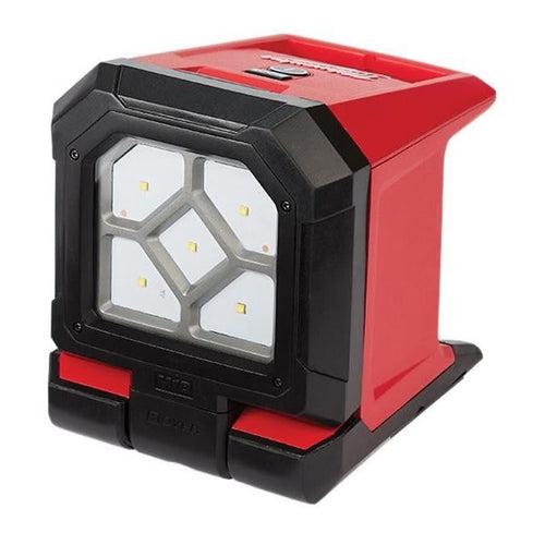 M18™ ROVER™ Cordless Mounting Flood Light, LED Lamp, 18 VDC, 5 Ah Battery - kx8wrq3taivad9jh4w4m_x500.jpg