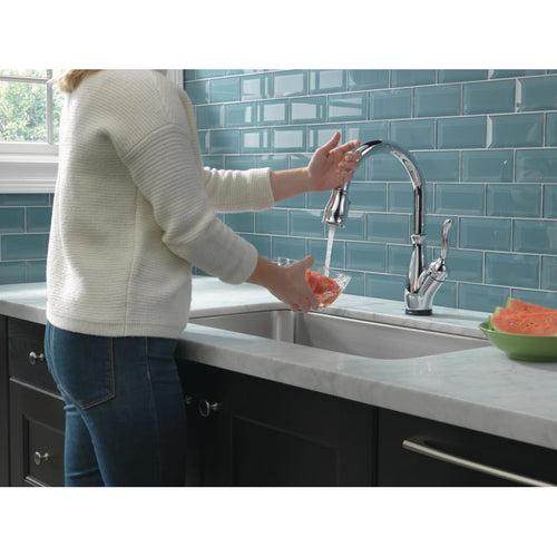 Leland Pull-Down Kitchen Faucet with On/Off Touch Activation and Magnetic Docking Spray Head and ShieldSpray - Includes Lifetime Warranty (5 Year on Electronic Parts) - lv4rwraczmkyf2znifgz_x500.jpg