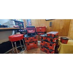 PACKOUT™ Cooler, Black/Red - oalfkddley6ss9fcxhxl_x500.jpg