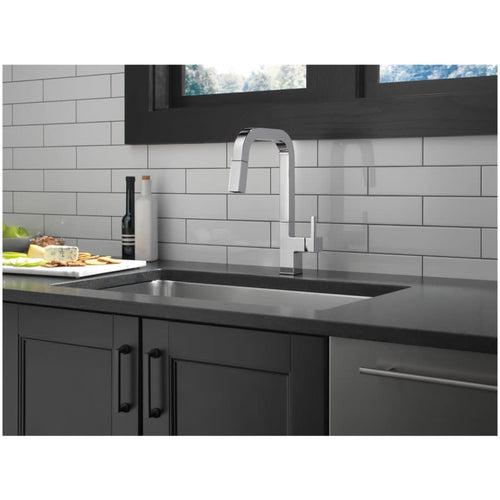 Junction 1.8 GPM Single Hole Pull Down Kitchen Faucet With MagnaTite and Touch-Clean Technology - szan2u0yuso1x5hkfd6h_x500.jpg