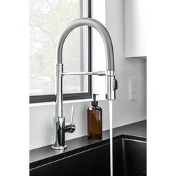 Trinsic Pre-Rinse Pull-Down Kitchen Faucet with Magnetic Docking Spray Head - Limited Lifetime Warranty - y3igwxxa13eyjrhonhka_x500.jpg